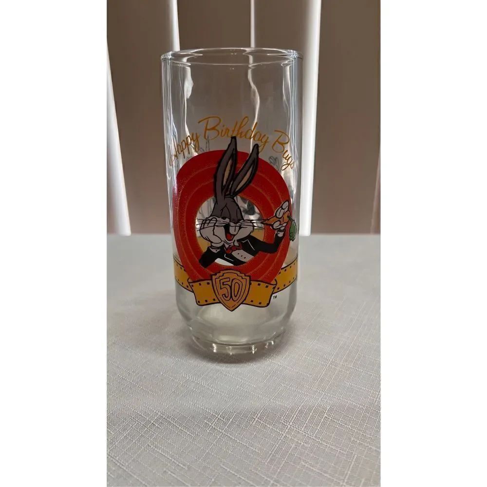 HAPPY 50TH BIRTHDAY BUGS BUNNY GLASS COLLECTIBLE